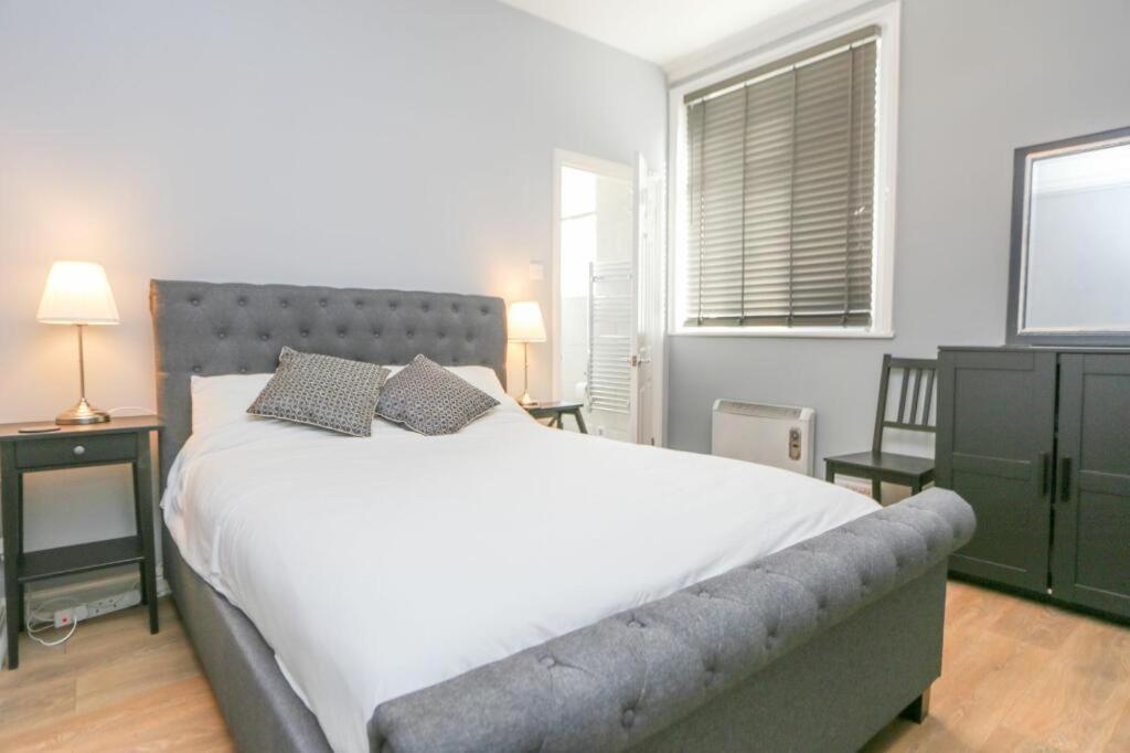 Southsea Historic Gem - Elegant Apartments بورتسماوث المظهر الخارجي الصورة
